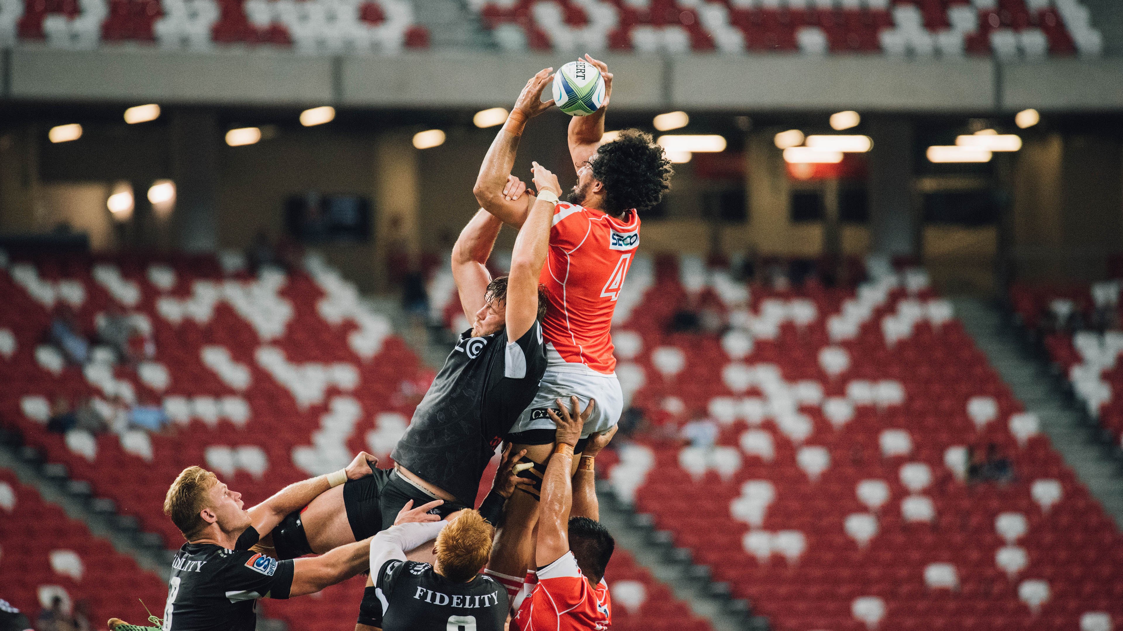 _赛事暂停？天气因素影响比赛节奏_，球赛因天气原因中断